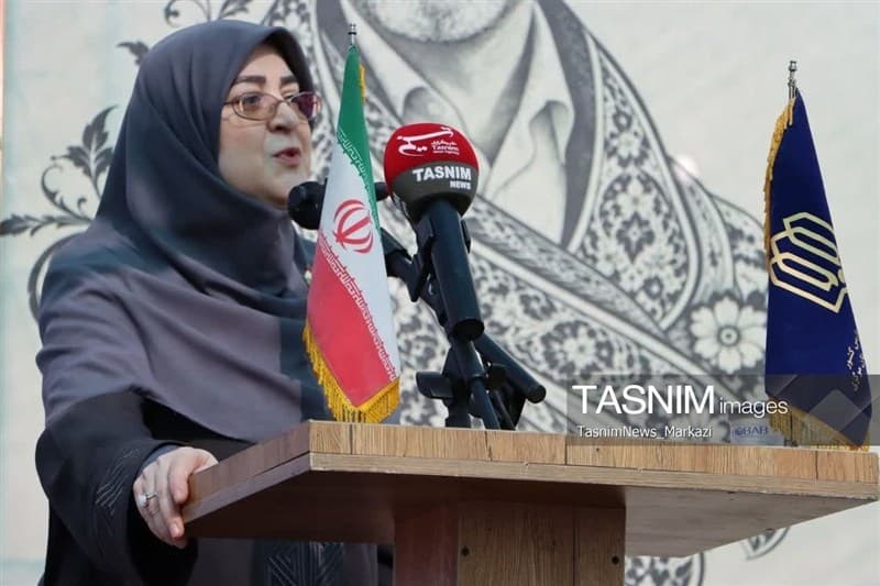 تصویر خبر: مهاجرانی: ایران با اتکا به توان داخلی مسیر پیشرفت را ادامه می‌دهد