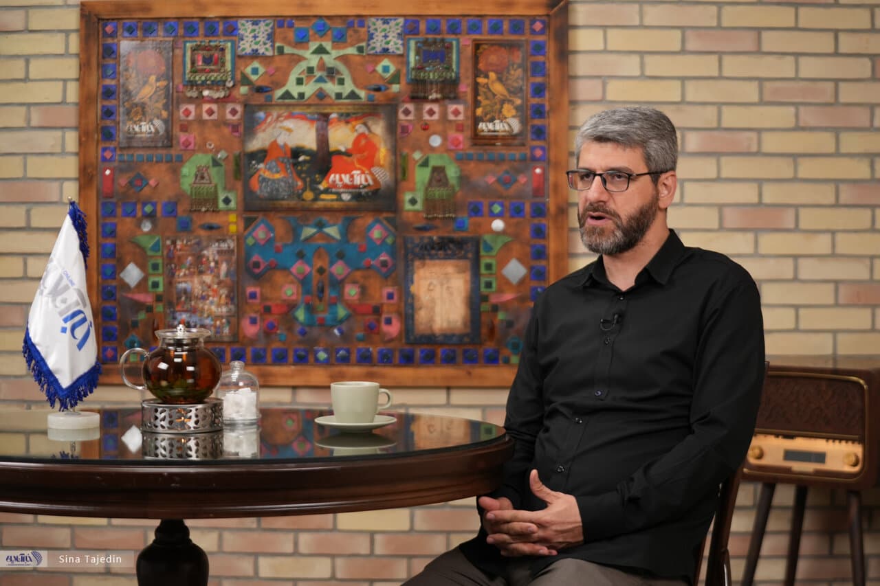 تصویر خبر: معاون وزیر ارتباطات: زیرساخت قدیمی پاسخ‌گوی نیاز امروز نیست / سرعت اینترنت با فیبرنوری تا ۱۰۰ برابر افزایش پیدا می‌کند