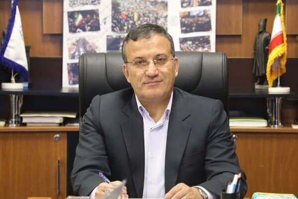 تصویر خبر: محمودی: پنج بازارچه شهرداری اراک به عرضه کالاهای اساسی اختصاص یافت