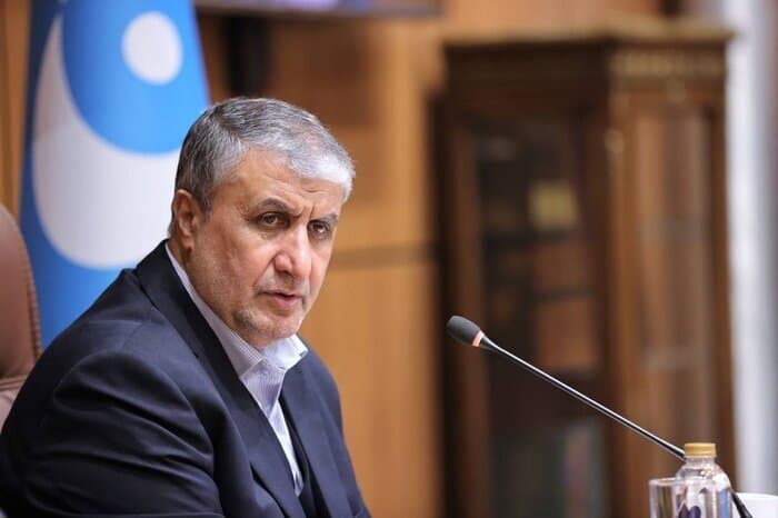 تصویر خبر: اسلامی: سبد رادیوداروها به ۷۸ محصول رسید/احداث ۵ مرکز سیکلوترون تا پایان برنامه هفتم