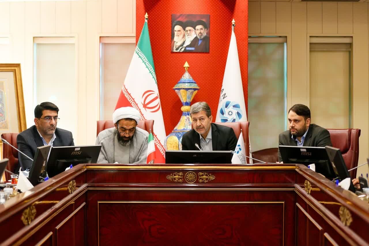 تصویر خبر: استاندار اصفهان: از حق استان در تأمین گاز و سوخت کوتاه نمی‌آییم