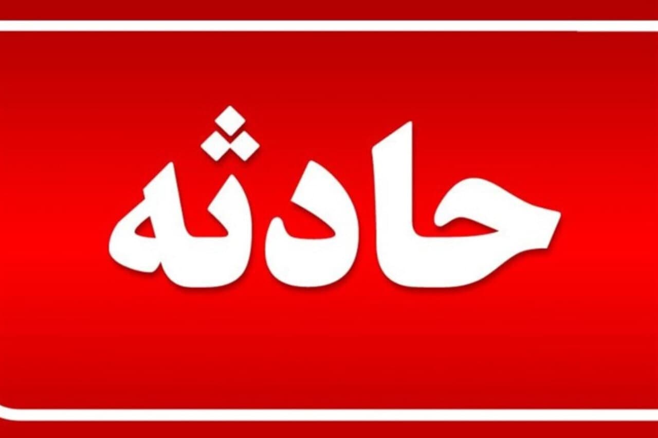 تصویر خبر: آتش سوزی گسترده در هتلی در مشهد بیش از 300 نفر نجات یافتند دود طبقات را فرا گرفت