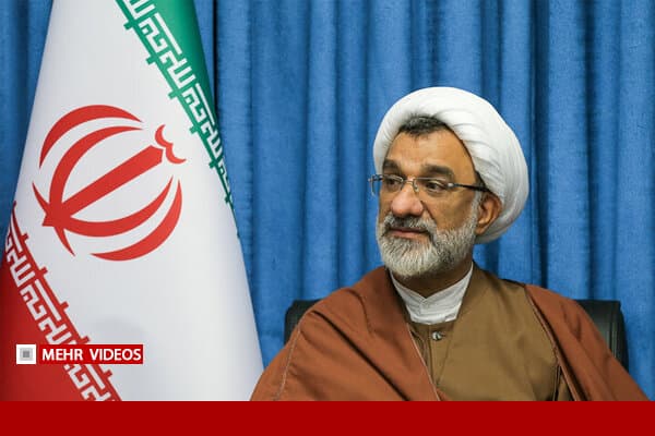 تصویر خبر: خسروپناه: اختلاف میان نهاد رهبری و بسیج اساتید باید درون خودشان حل شود