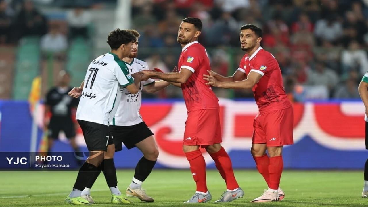 تصویر خبر: پرسپولیس- ذوب آهن/ یورش سرخپوشان برای شکار گاندو