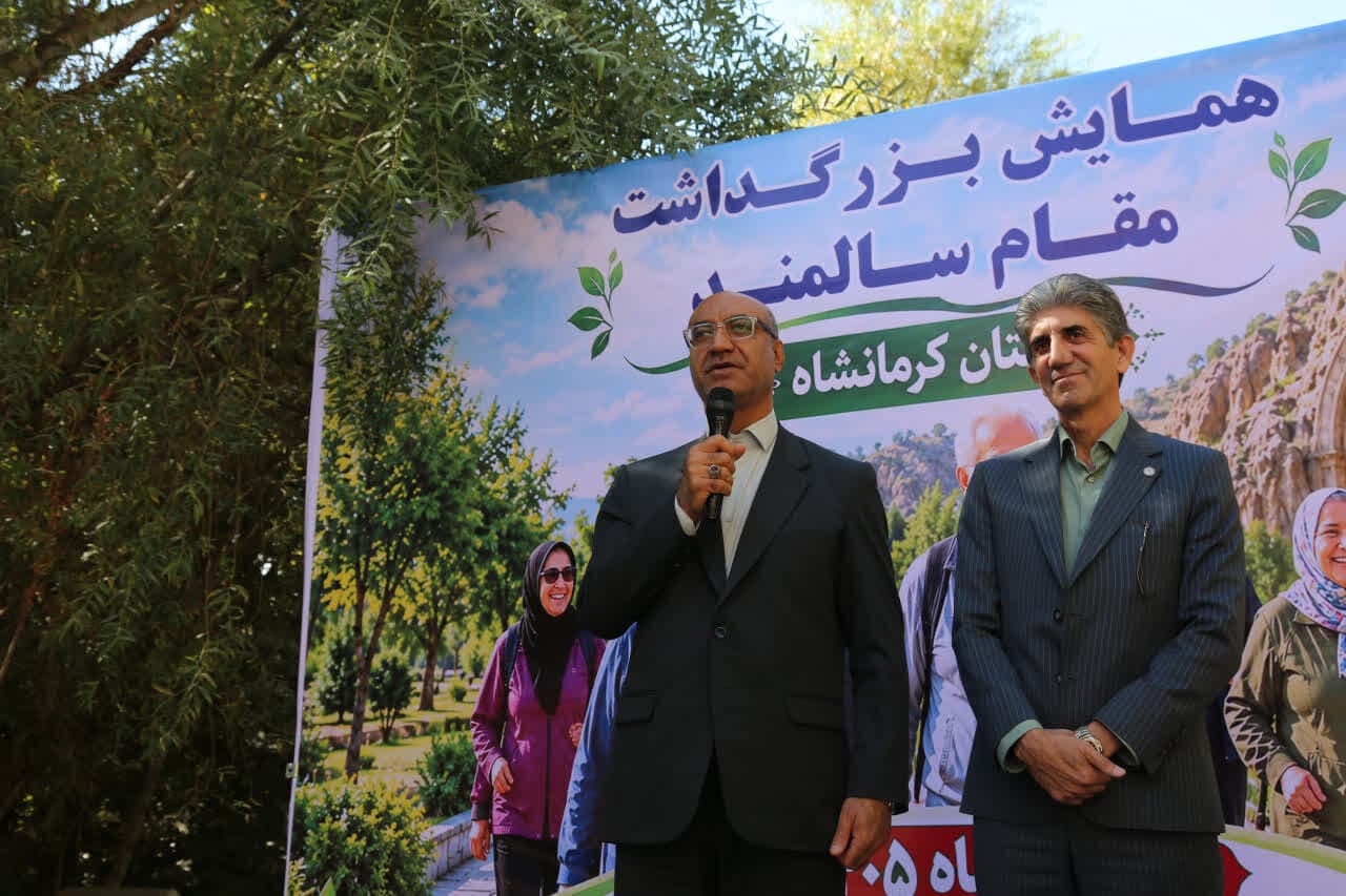 تصویر خبر: استاندار کرمانشاه: سالمندان را از حاشیه جامعه به متن زندگی برگردانیم