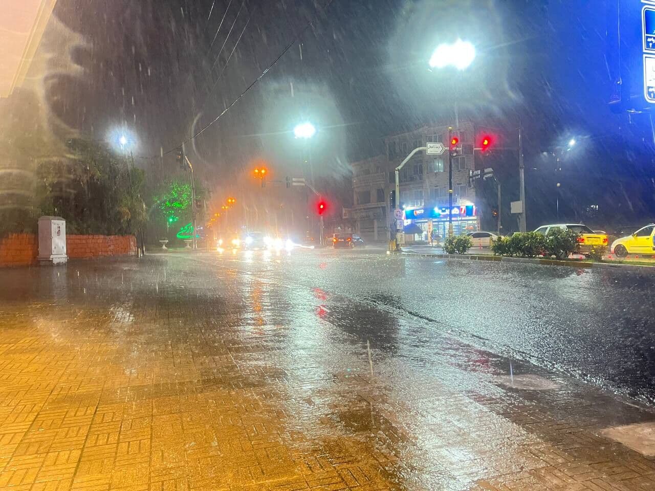 تصویر خبر: آغاز فعالیت سامانه بارشی سیل آسا در مازندران
