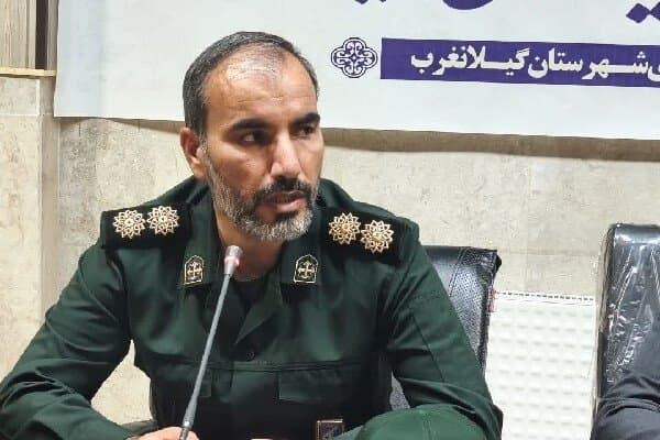 تصویر خبر: مرادی: رفع موانع تولید محور فعالیت قرارگاه صنعتی گیلانغرب است