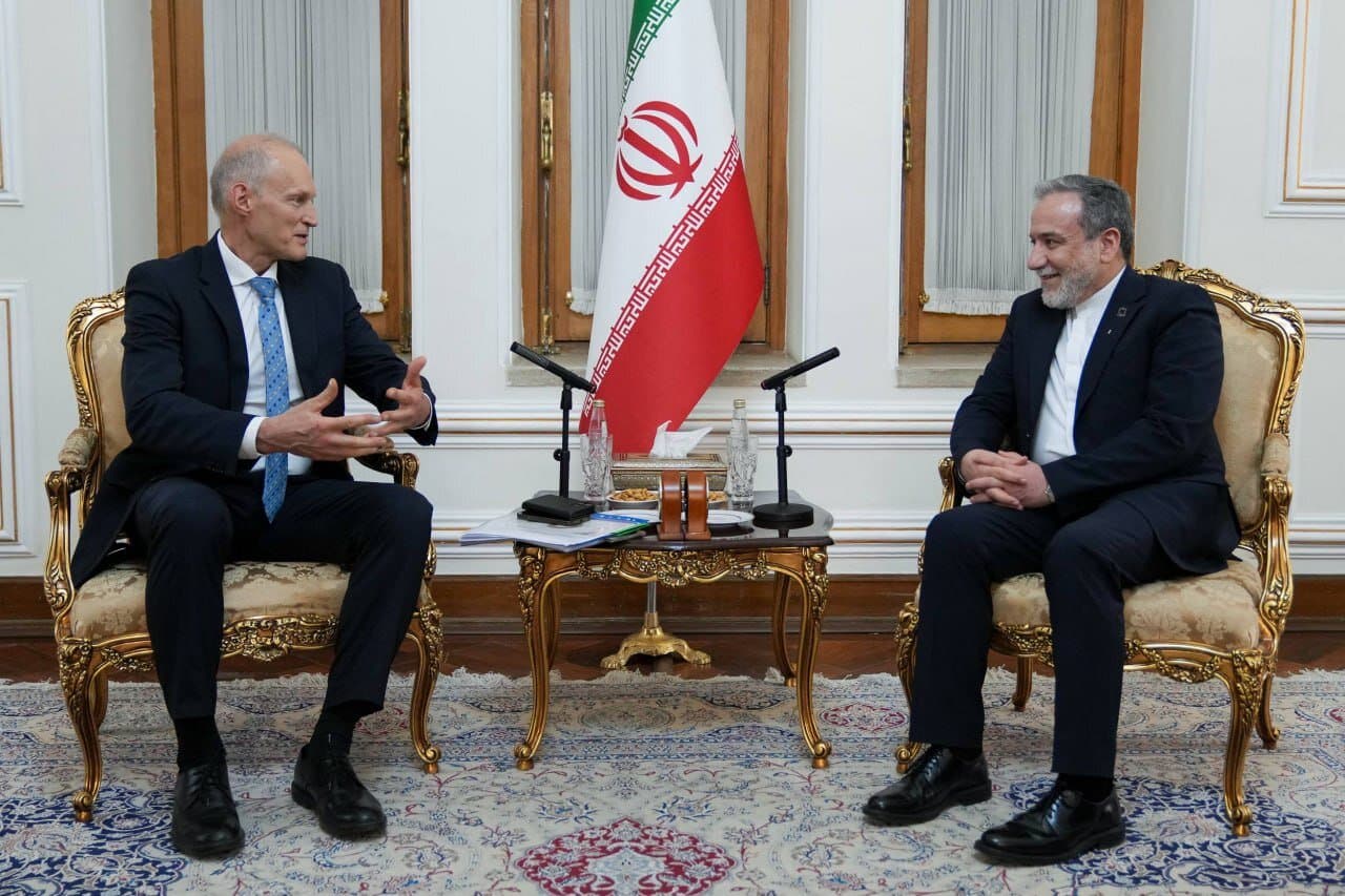 تصویر خبر: عراقچی: ایران در دفاع از حاکمیت ملی و تمامیت ارضی خود درنگ نمی‌کند