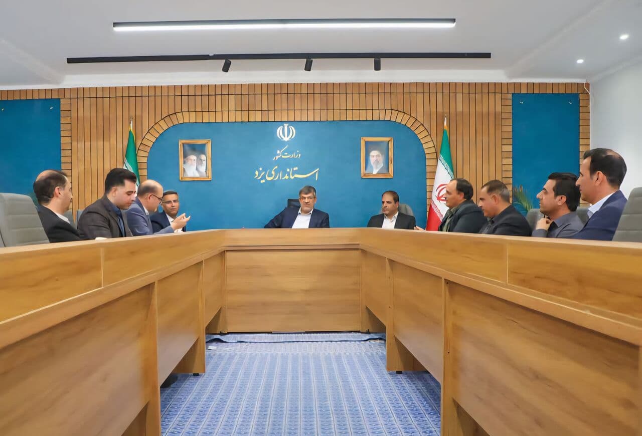 تصویر خبر: استاندار: مطالبات پرستاران یزد در سطح ملی پیگیری می‌شود