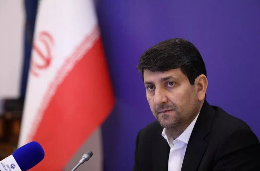 تصویر خبر: وزیر ارتباطات: سه اپراتور هوش مصنوعی تا یک ماه دیگر موافقت اصولی می‌گیرند