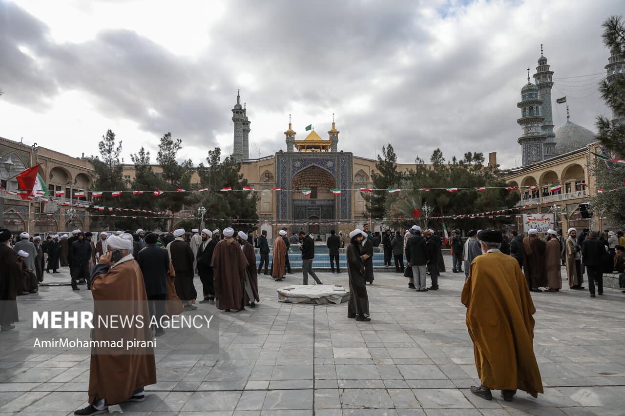تصویر خبر: دروس سطوح عالی و خارج حوزه علمیه قم در ایام فاطمیه تعطیل شد