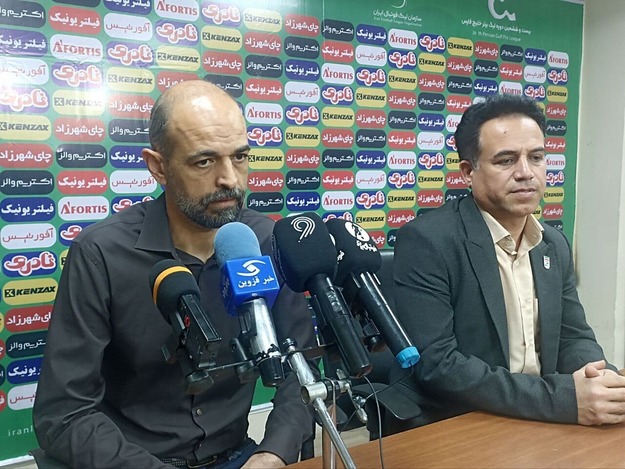 تصویر خبر: نویدکیا: اگر وی.اِی.آر کارایی ندارد؛ بگذاریم داور وسط تصمیم بگیرد