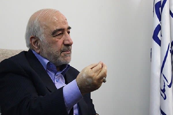 تصویر خبر: منصوری: در ایران هنوز به سرمایه بزرگ کتاب توجه کافی نشده است