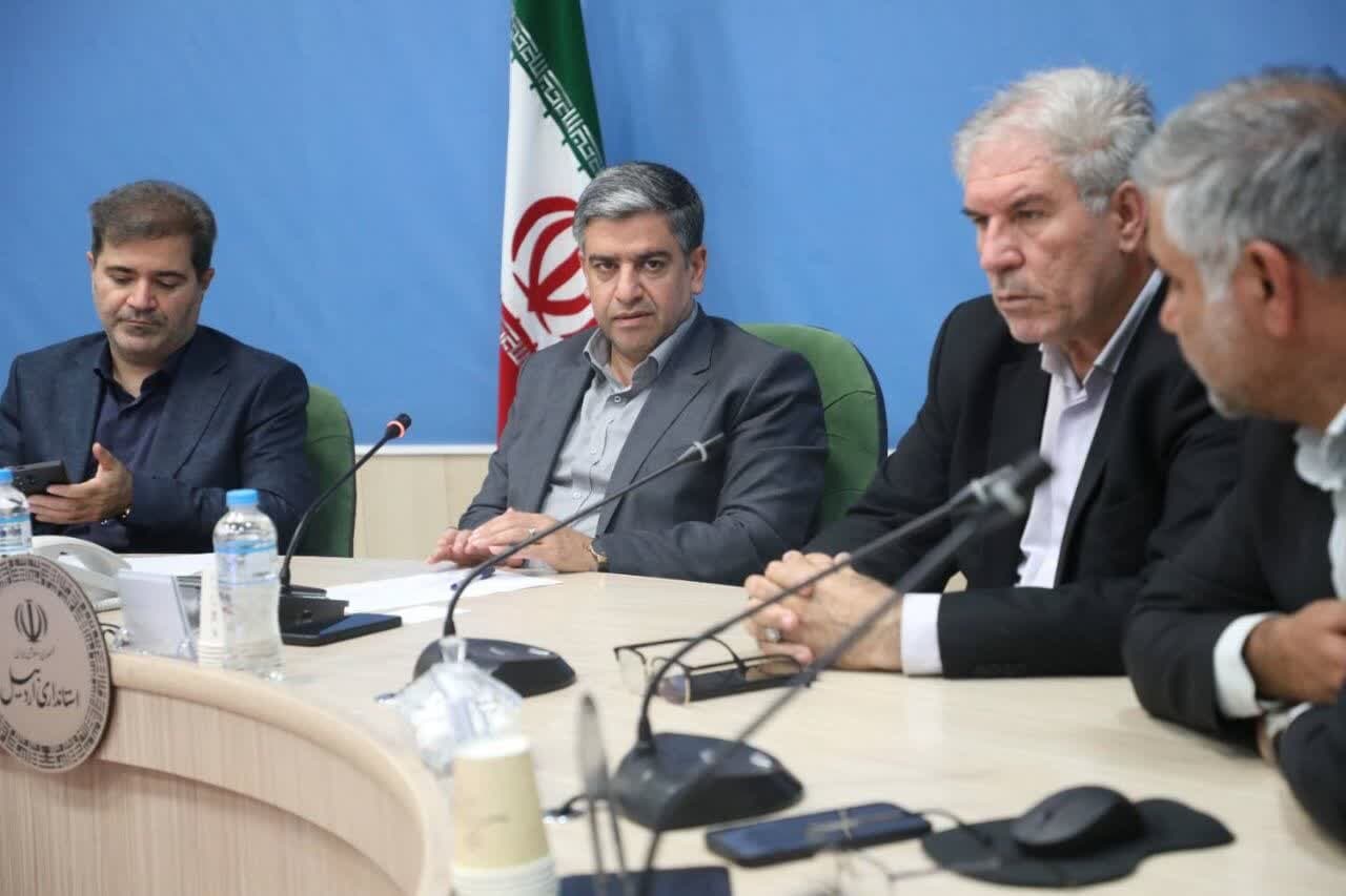تصویر خبر: استاندار اردبیل:مصرف بهینه انرژی با جدیت دنبال شود/۱۵۶مگاوات نیروگاه خورشیدی درحال احداث