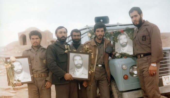 تصویر خبر: دیباچه سرخ؛ قصه «برگی» که آغاز دفتر شهادت در خراسان‌جنوبی شد