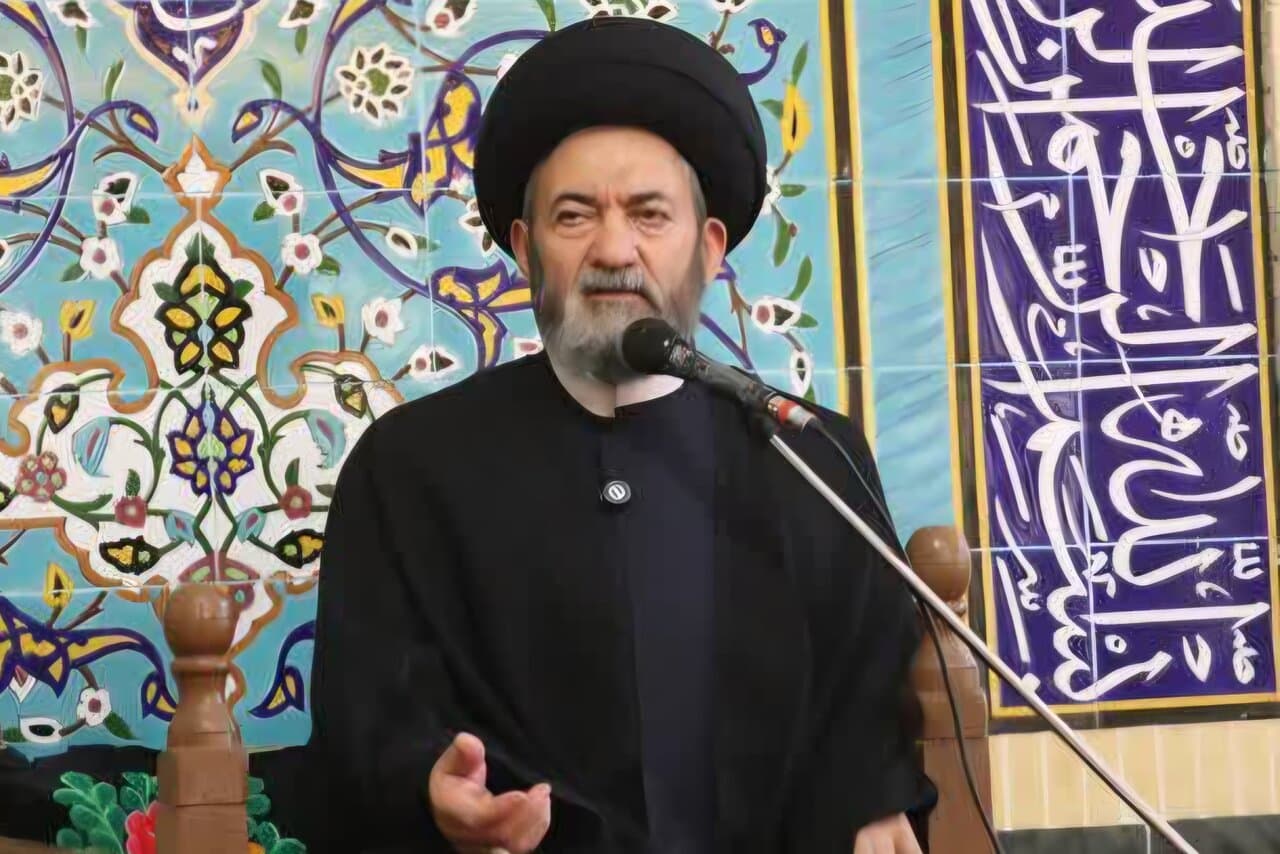تصویر خبر: نقش معلمان در هدایت فکری و مقابله با تهاجم فرهنگی