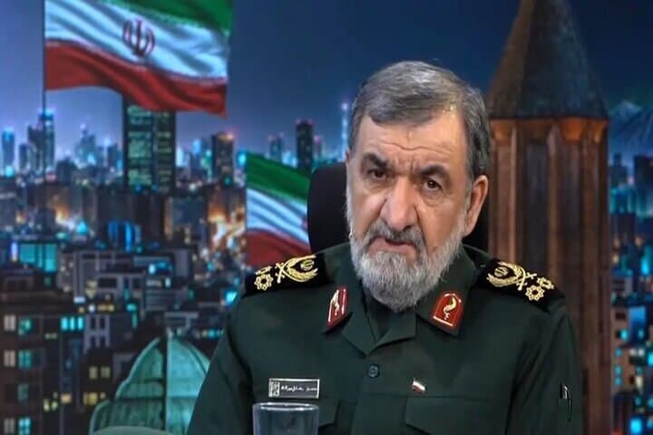 تصویر خبر: سرلشکر رضایی: تا تحقق شروط ایران مذاکره نمی‌کنیم؛ مراکز داده در تیررس