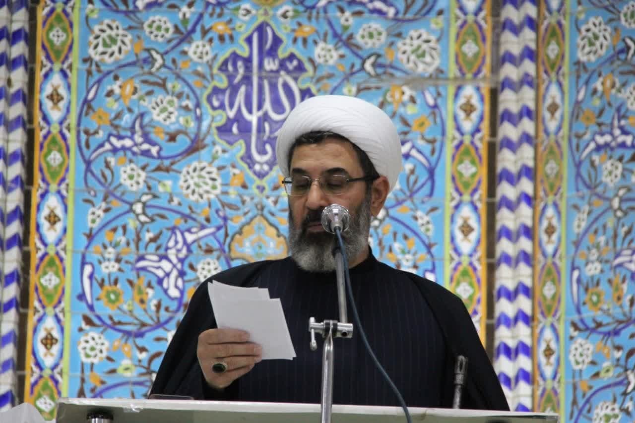 تصویر خبر: مسئولان نباید ضعف‌های کشور را در تریبون‌ها برجسته کنند
