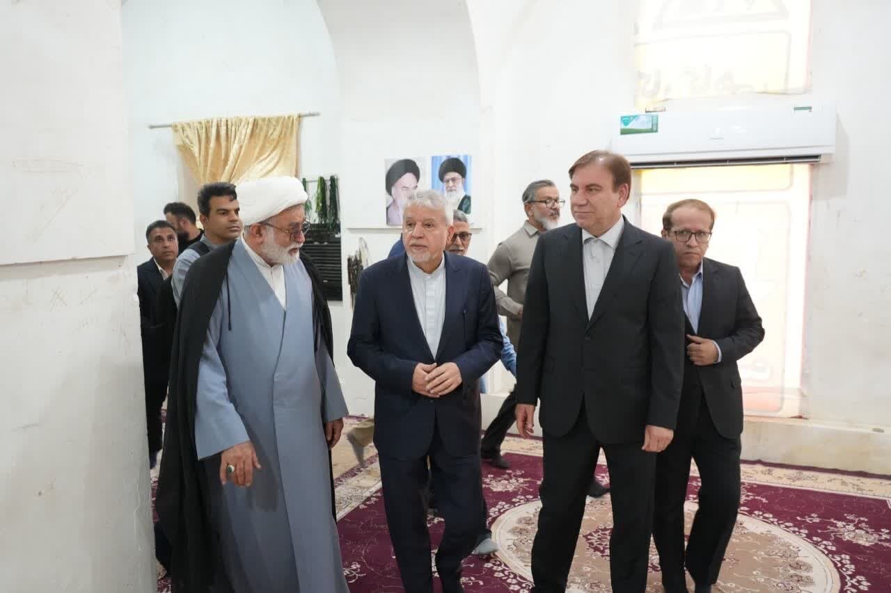 تصویر خبر: استاندار بوشهر: مرمت بناهای تاریخی مورد حمایت قرار می‌گیرد