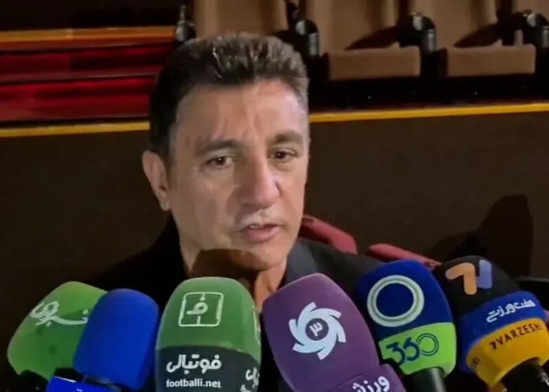 تصویر خبر: قلعه‌نویی: چرا باید خارج از ایران بازی کنیم؟