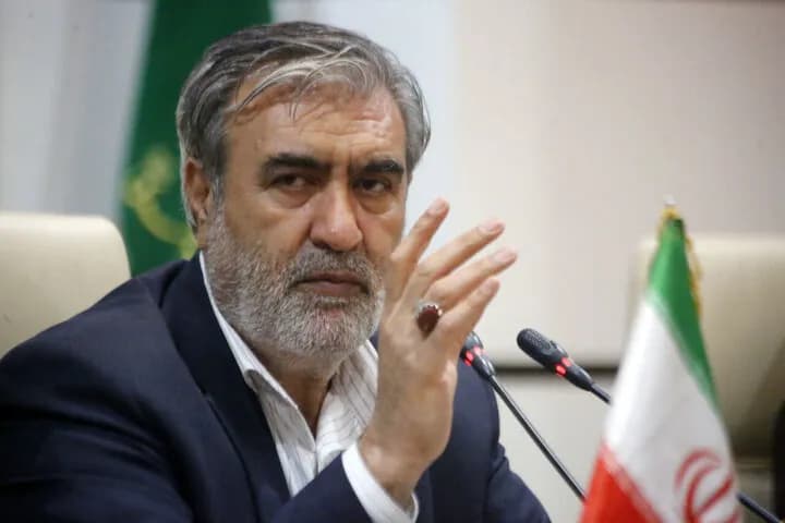 تصویر خبر: عزیزی: نتیجه انتخابات آمریکا تأثیری بر ماهیت دشمنی با آمریکا ندارد