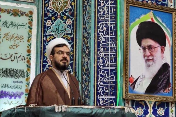 تصویر خبر: لزوم تداوم فعالیت‌های اقتصادی و آموزشی و حفظ انسجام ملی در شرایط کنونی