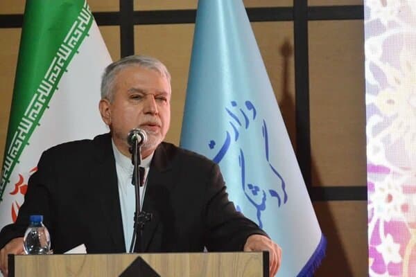 تصویر خبر: صالحی امیری: روابط ملت‌ها از طریق گردشگری تقویت می‌شود