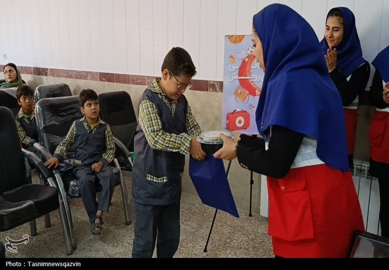 تصویر خبر: آمادگی مدارس استان تهران با افزودن بیش از ۱۲۰۰ کلاس درس برای سال تحصیلی جدید