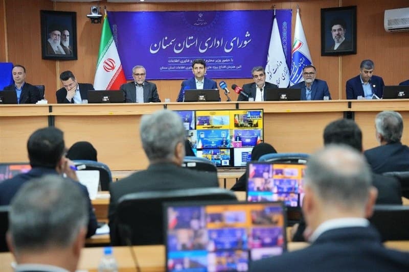 تصویر خبر: ‌وزیر ارتباطات: توسعه ارتباطات حتی در شرایط جنگی متوقف نشد