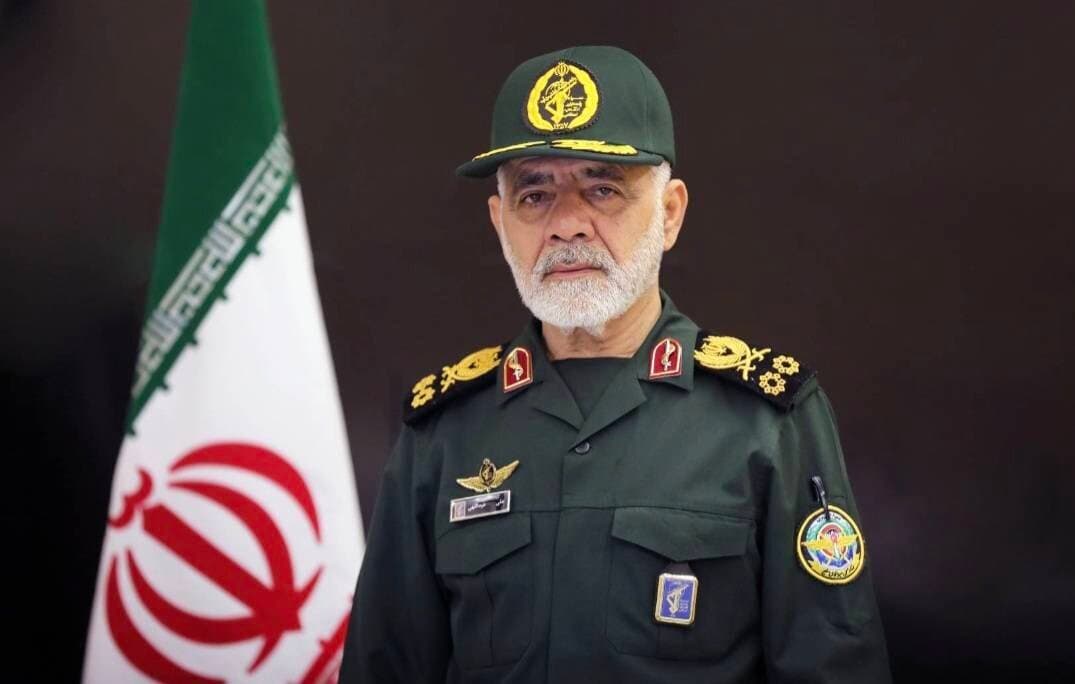 تصویر خبر: سرلشکر عبداللهی: فراجا جلوی تجزیه ایران را گرفت