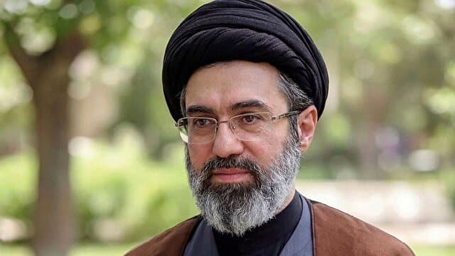 تصویر خبر: رهبر معظم انقلاب: نشانه‌های تأثیر پررنگ فراجا در جنگ‌های اخیر آشکارتر شد