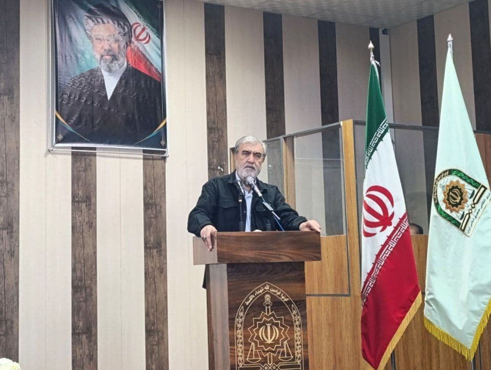 تصویر خبر: هشدار رئیس کمیسیون امنیت ملی مجلس به آمریکا و اسرائیل: هر خطایی از سوی دشمن، پاسخی پشیمان‌کننده‌تر دارد