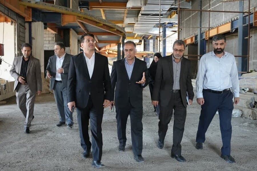 تصویر خبر: موانع بانکی پروژه‌های مهم گردشگری کرمانشاه رفع می‌شود