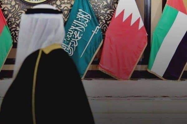 تصویر خبر: جنگ چگونه اقتصاد کشورهای حاشیه جنوبی خلیج فارس را به چالش کشید؟