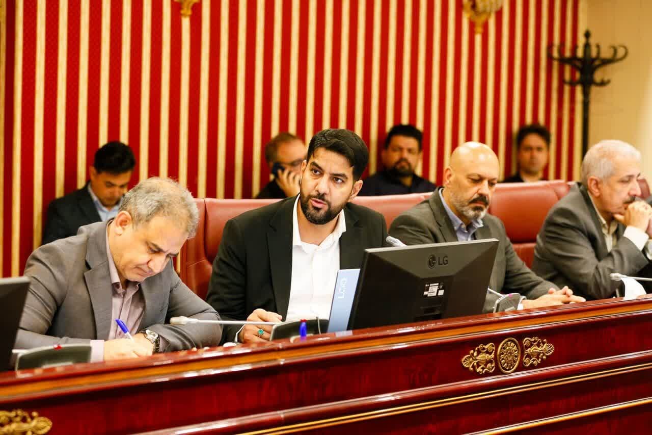 تصویر خبر: احمدی: خط متروی اصفهان ـ بهارستان ۶۰ درصد پیشرفت دارد