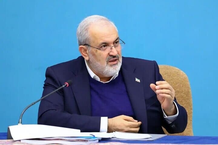 تصویر خبر: وزیر نیرو: با همکاری مردم زمستان امسال را نیز آبرومند سپری خواهیم کرد
