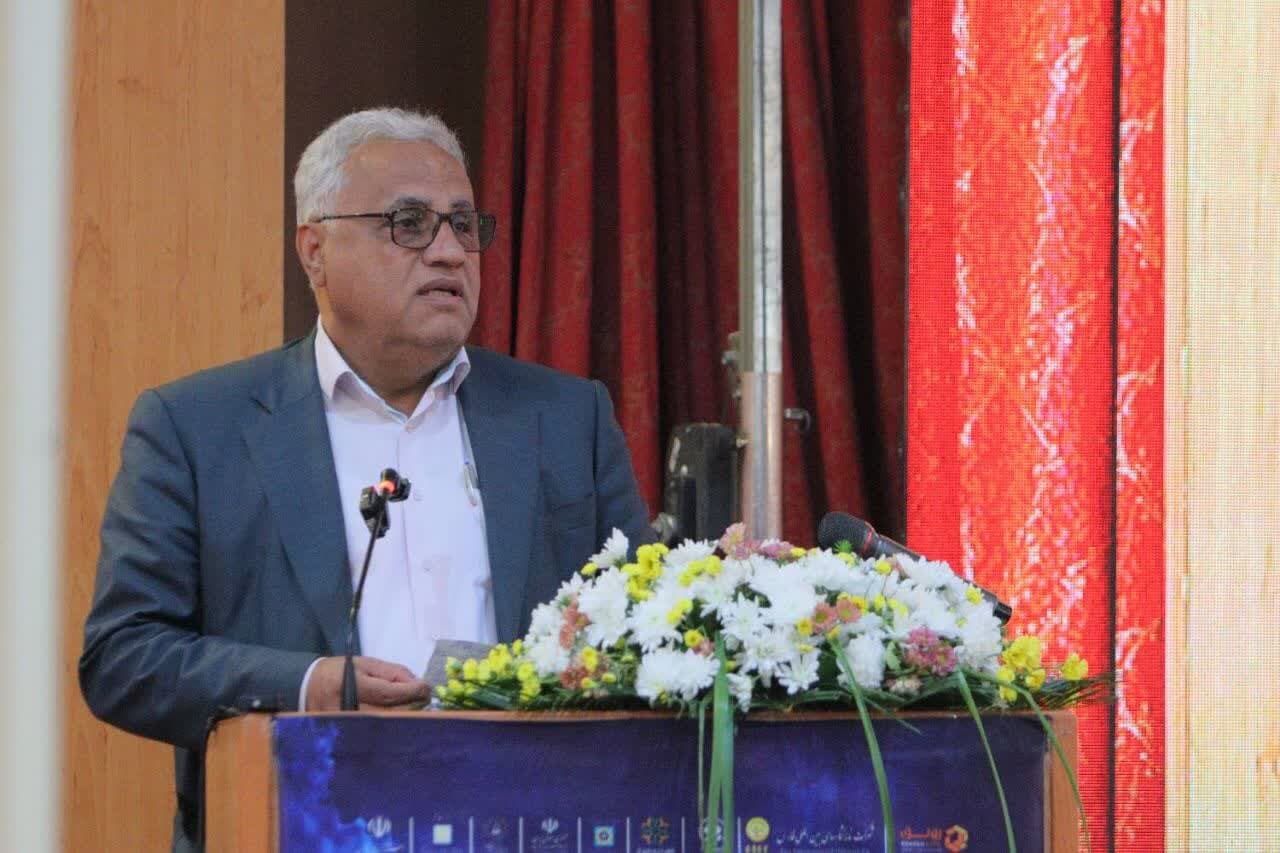 تصویر خبر: معاون استاندار: فعالیت‌های معدنی فارس نباید به قیمت تخریب محیط زیست تمام شود