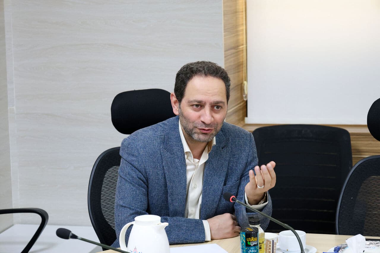تصویر خبر: پایش مستمر دستگاهها در مسیر توسعه سرمایه گذاری و اشتغال خوزستان
