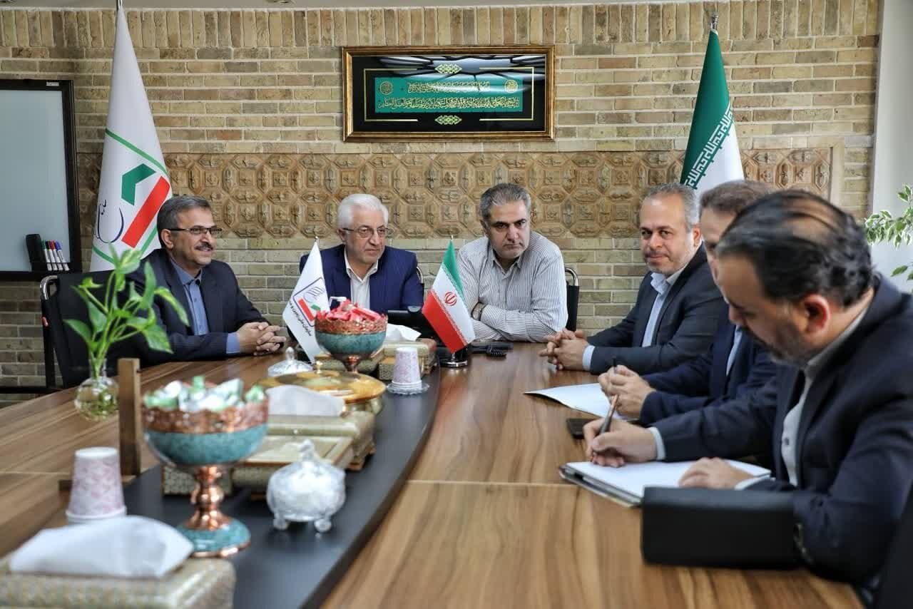 تصویر خبر: استاندار: توسعه متوازن خراسان شمالی نیازمند تسریع در تعیین تکلیف پروژه‌های زمین و مسکن است