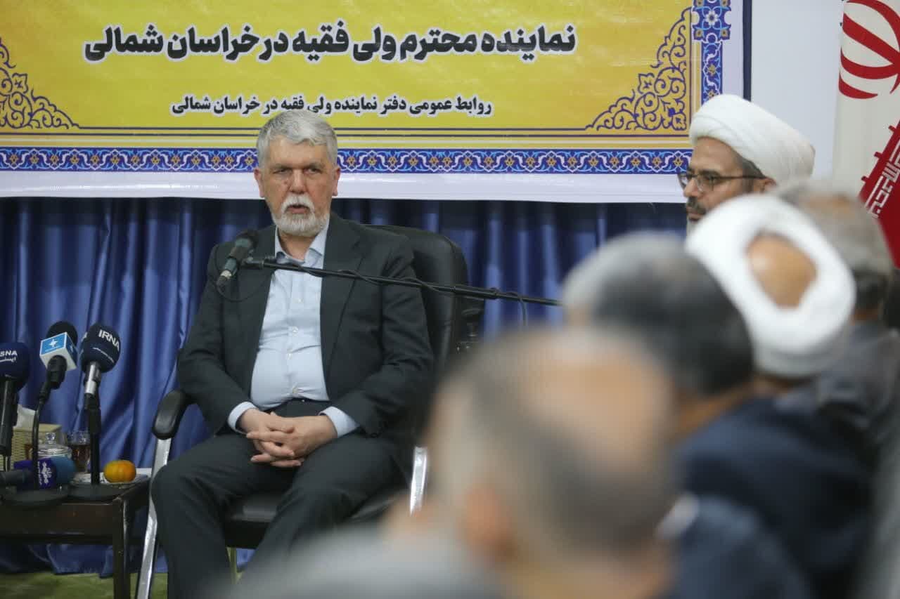 تصویر خبر: وزیر فرهنگ: ظرفیت‌های روستایی و عشایری باید بیشتر دیده شوند