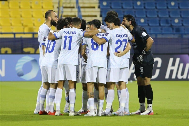 تصویر خبر: بهتاش فریبا: رحمتی سال‌ها در استقلال بوده و تیم را می‌شناسد