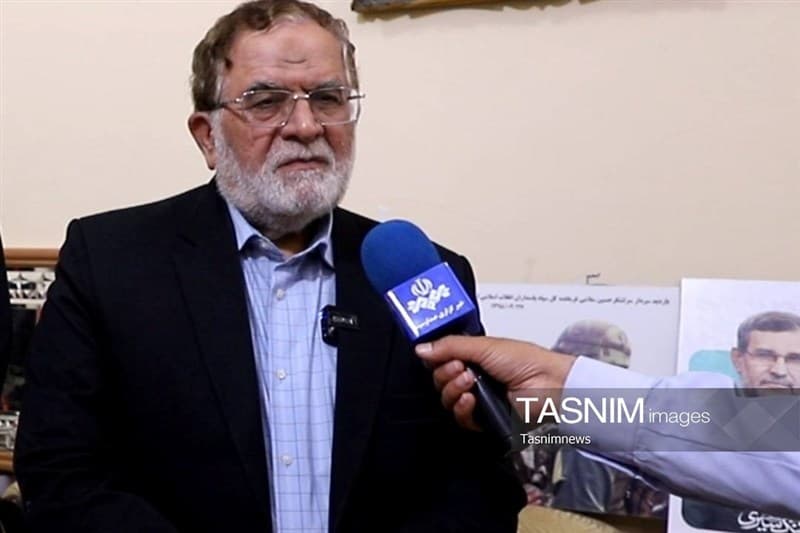 تصویر خبر: سرلشکر ایزدی: بسیجیان پشتوانه دفاعی و امنیتی هرمزگان هستند