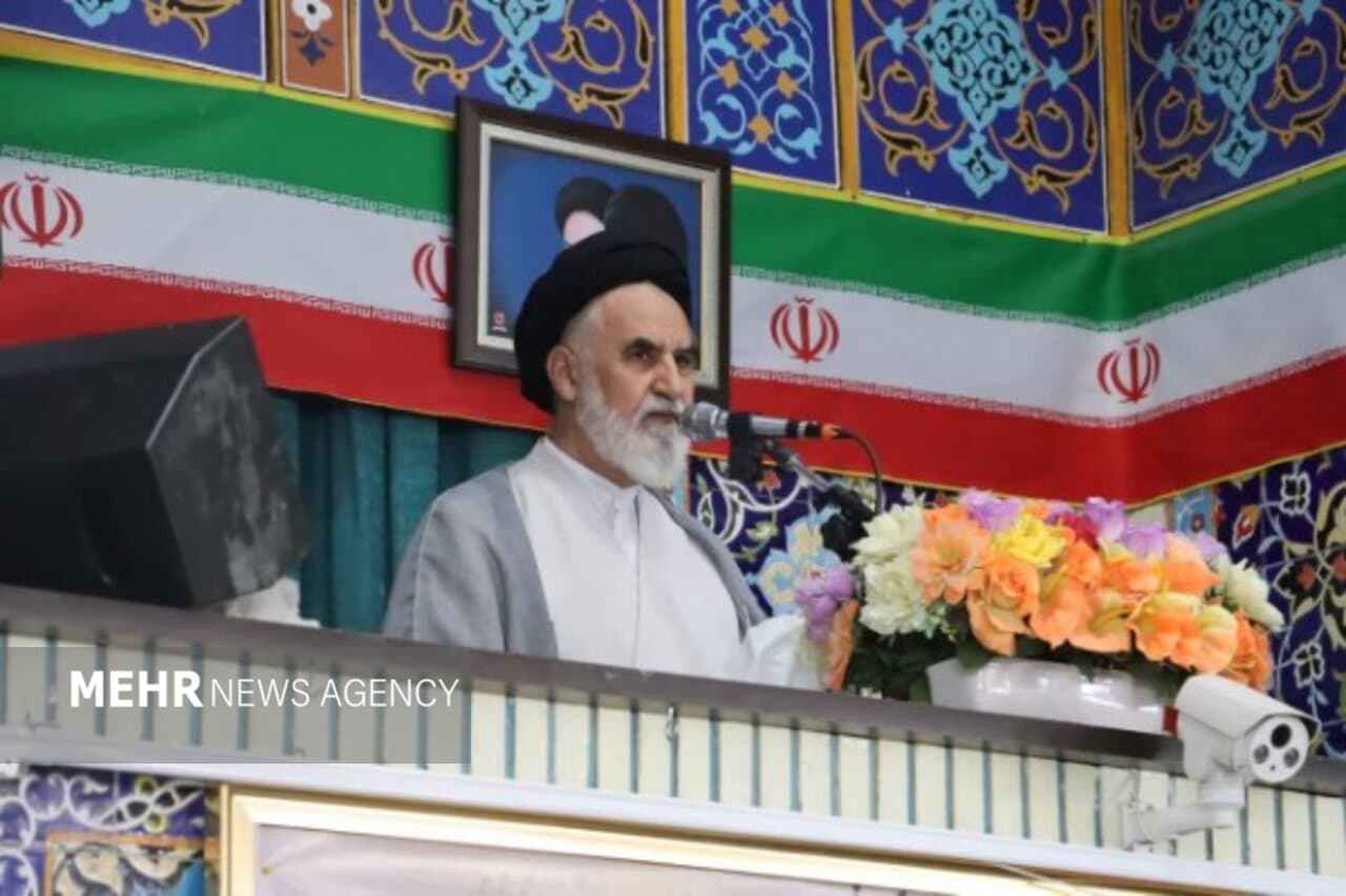 تصویر خبر: موسوی: رونق گردشگری نباید به تضعیف فرهنگ بومی منجر شود
