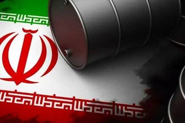 تصویر خبر: مقام آمریکایی: ایران ۲۰میلیون بشکه نفت خارج از محدوده محاصره دارد
