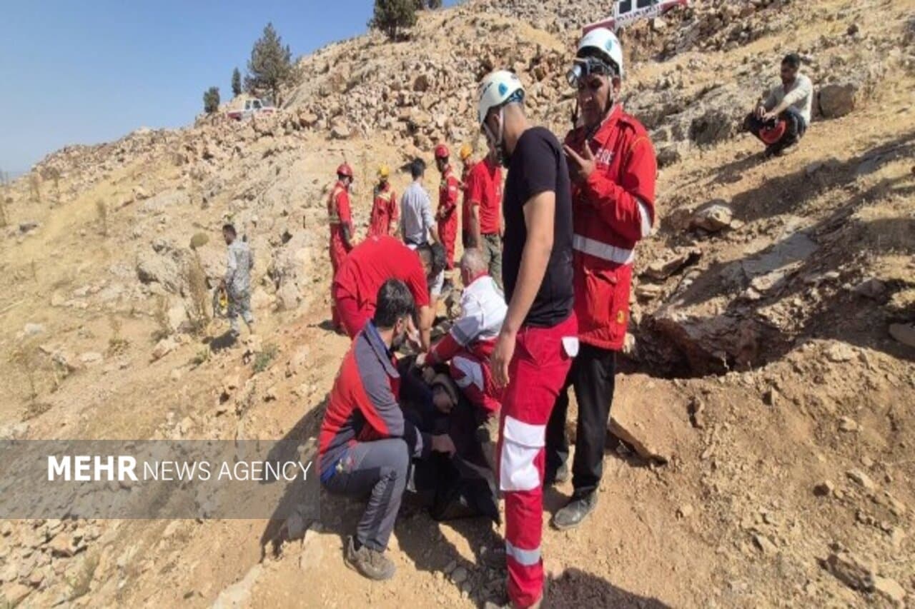 تصویر خبر: پایان امدادرسانی به حادثه‌دیدگان معدن اسفراین؛ یک نفر جان باخت و ۲ نفر مصدوم شدند