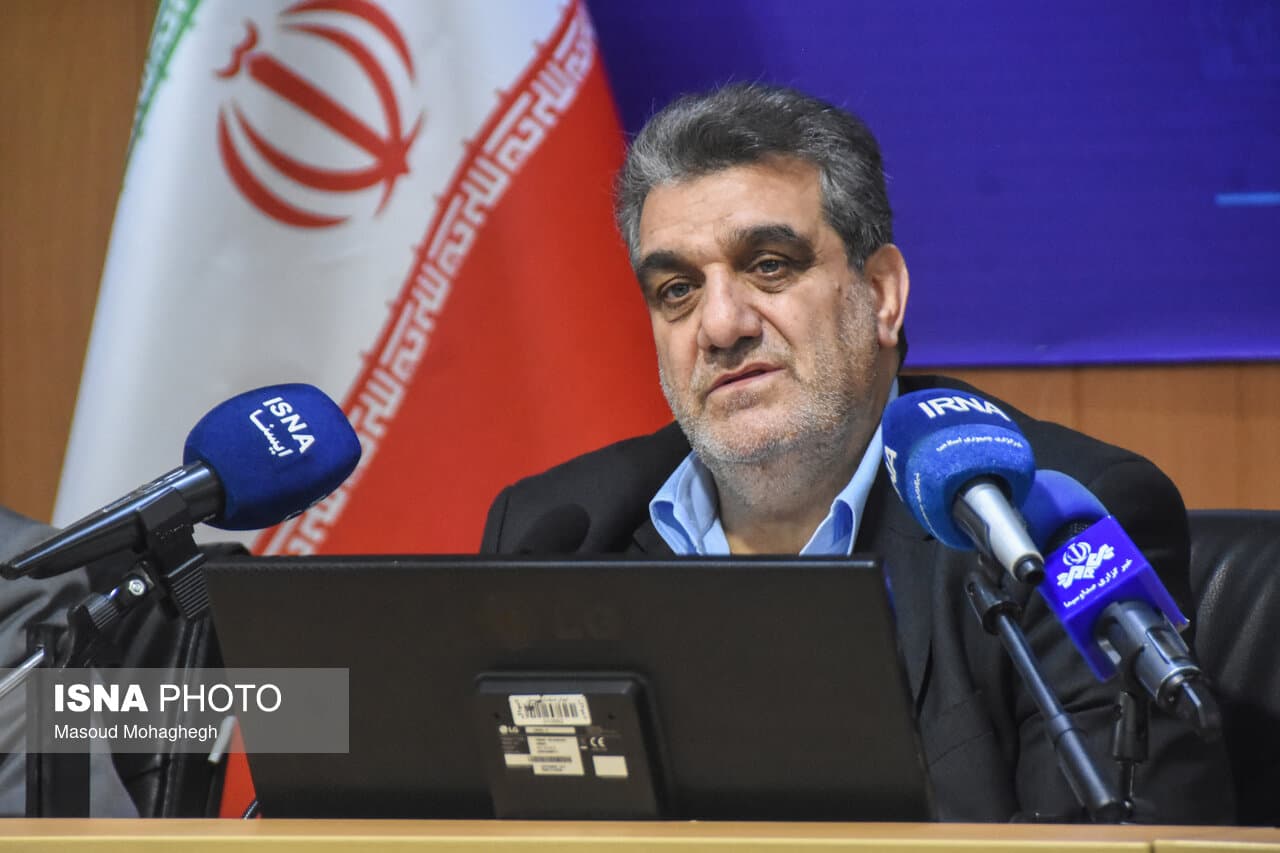 تصویر خبر: استاندار: ظرفیت نیروگاه‌های خورشیدی استان سمنان به ۳۳۲ مگاوات رسید