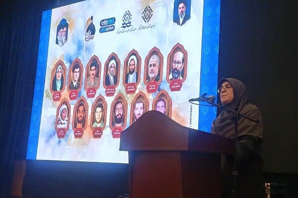 تصویر خبر: مهاجرانی: چلچراغ پیشرفت ایران باید از سرزمین آفتاب روشن شود