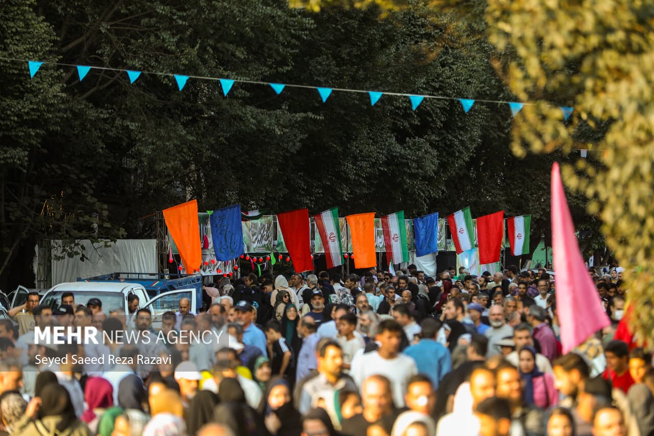 تصویر خبر: برگزاری آیین فرهنگی و مذهبی امت احمد در روانسر
