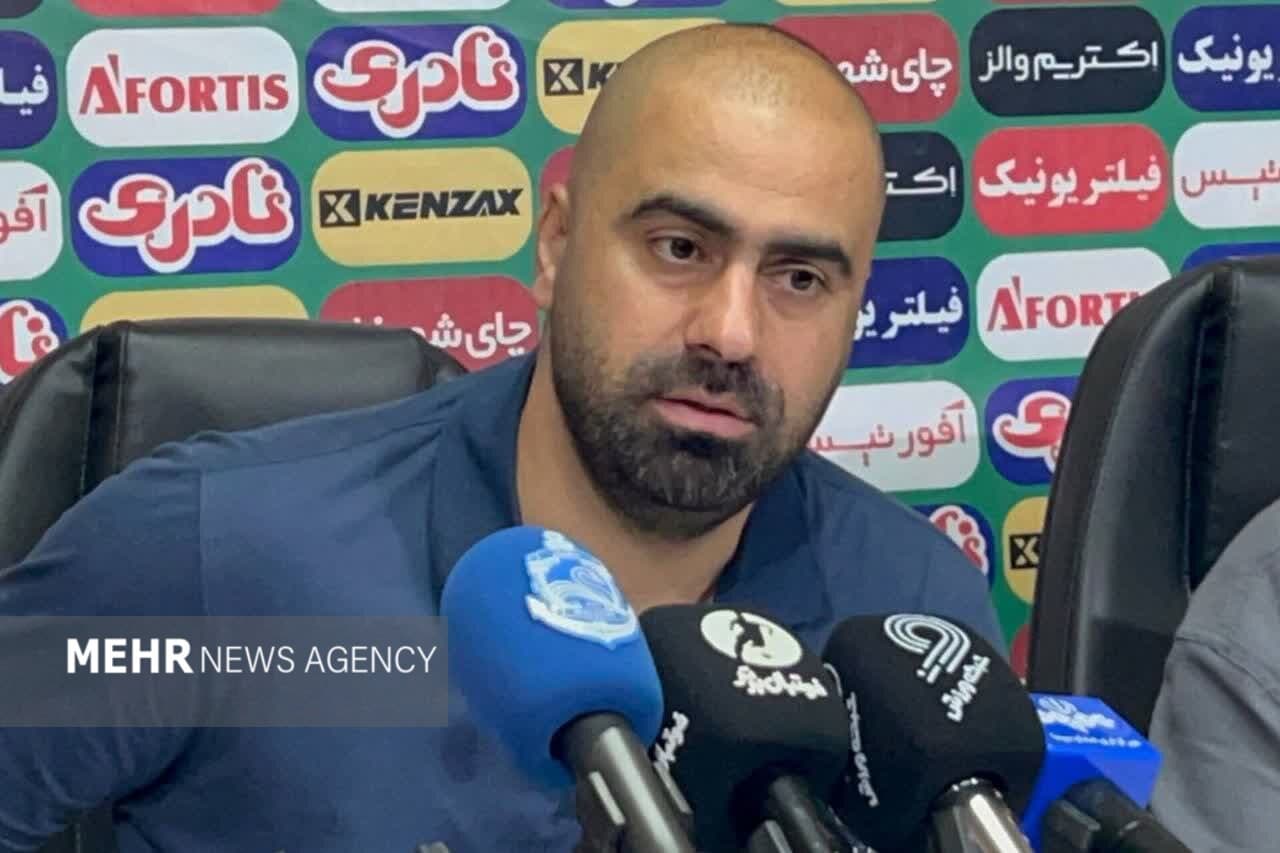 تصویر خبر: زارع: برای کسب سه امتیاز مقابل تراکتور تمام تلاشمان را می‌کنیم