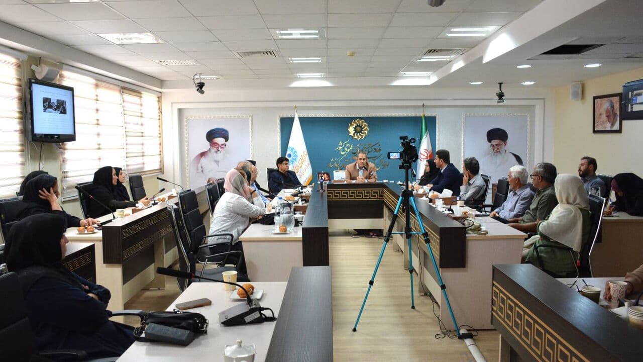 تصویر خبر: نشست‌های تاریخ‌خوانی کتابخانه‌های عمومی کرمانشاه به سراسر کشور رسید